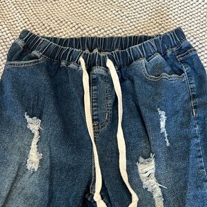Never worn denim skinny pants with elastic wasteband